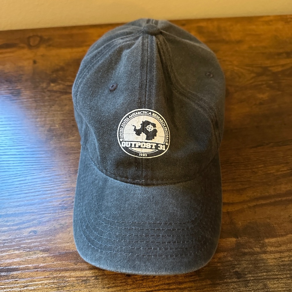 ☀️ 🆕 Distressed Gray OUTPOST 31 baseball hat